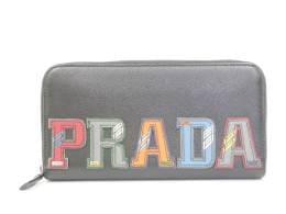中古のプラダ PRADAロゴ 長財布