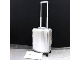 美品のリモワ クラシック 36L 4輪 スーツケース