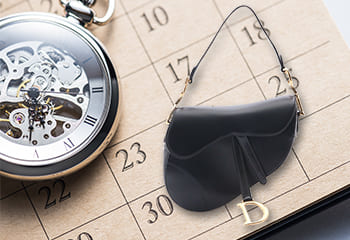 ディオールのサドルバッグとカレンダーと時計