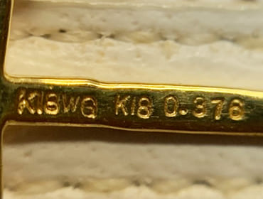 K18とK18WGの金のコンビの刻印