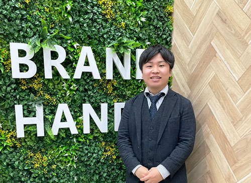 ブランド買取専門店ブランドハンズ枚方ビオルネ店の鑑定士原田