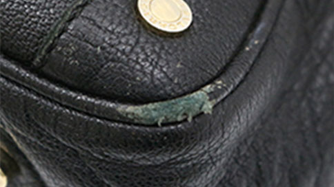 ブランドハンズ枚方ビオルネ店は破れたブルガリでも買取可能