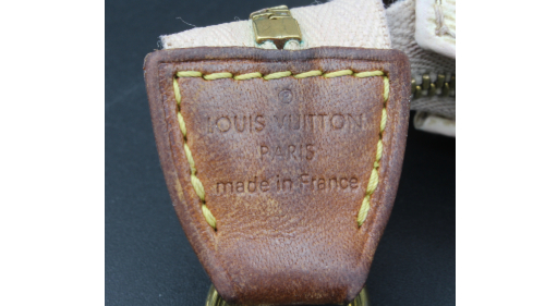 ルイヴィトン　バッグ　変色あり LOUIS VUITTON バッグ 修理】ルイ ヴィトン ヴェルニ 変色した