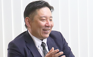 ブランドハンズ吹田江坂店店長の鑑定士谷口のインタビュー