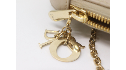 ディオールレディディオールフォンホルダーチャーム