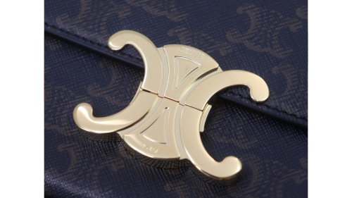 セリーヌトリオンフクロードショルダーバッグ金具