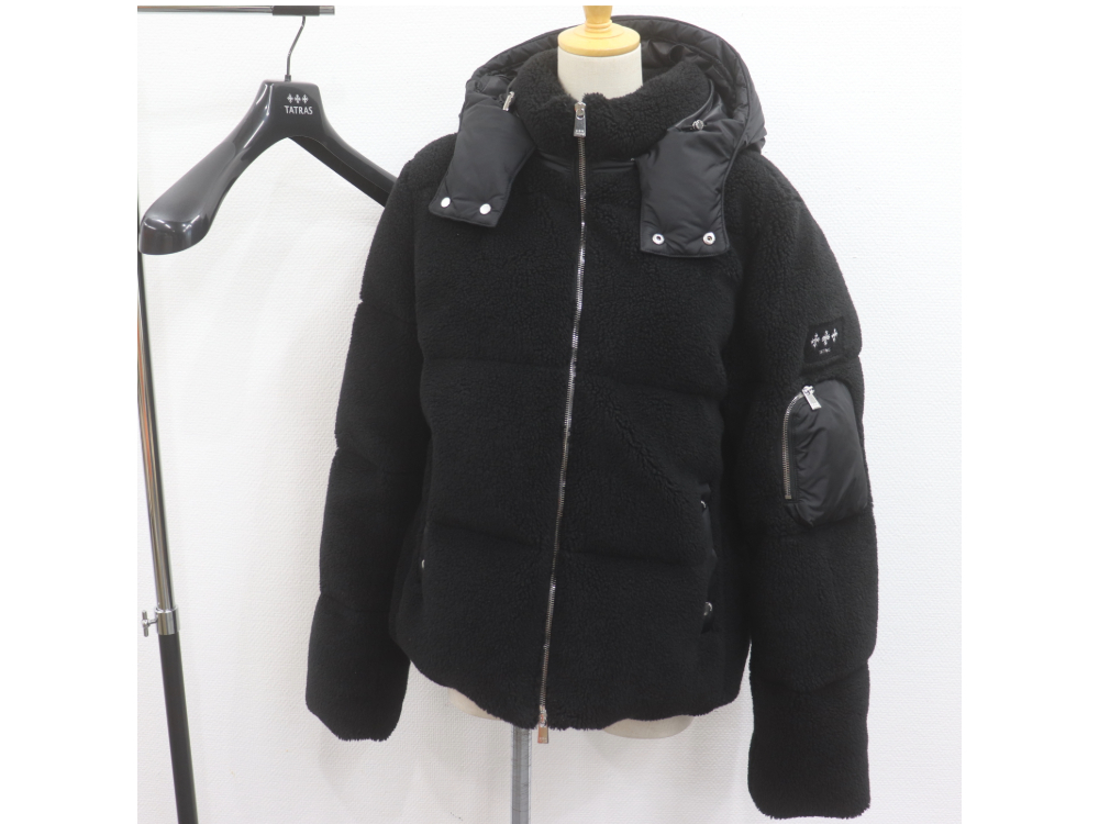 枚方市でタトラスのフルモボアダウンジャケットを買取りしました