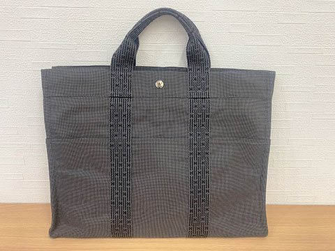 大阪・難波で傷有のエルメスエールライントートMMを買取しました