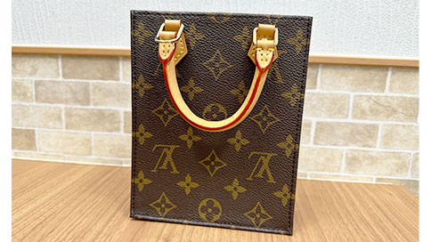 梅田茶屋町で未使用のルイヴィトンプティットサックプラを買取しました