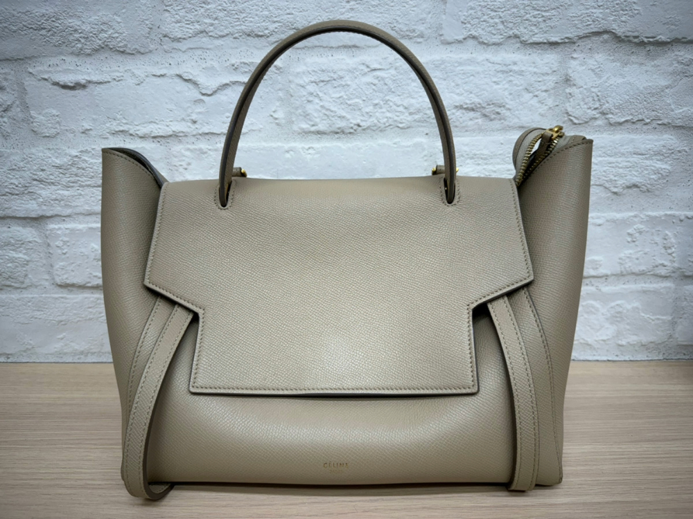 難波で美品のセリーヌミニベルトバッグベージュをお買取しました