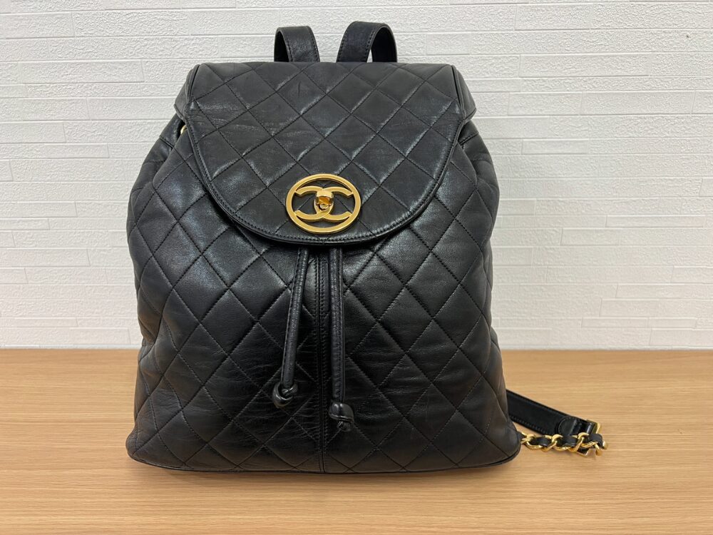 難波で古いシャネルのマトラッセリュックをお買取りしました！