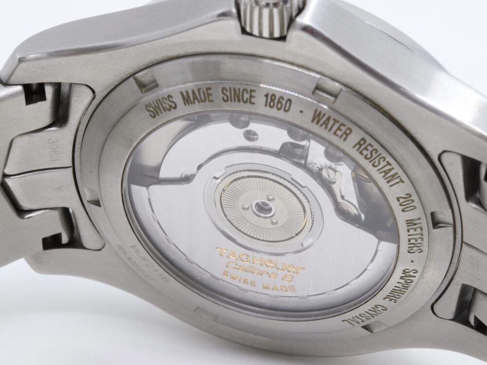 タグホイヤーのリンクキャリバー6裏蓋