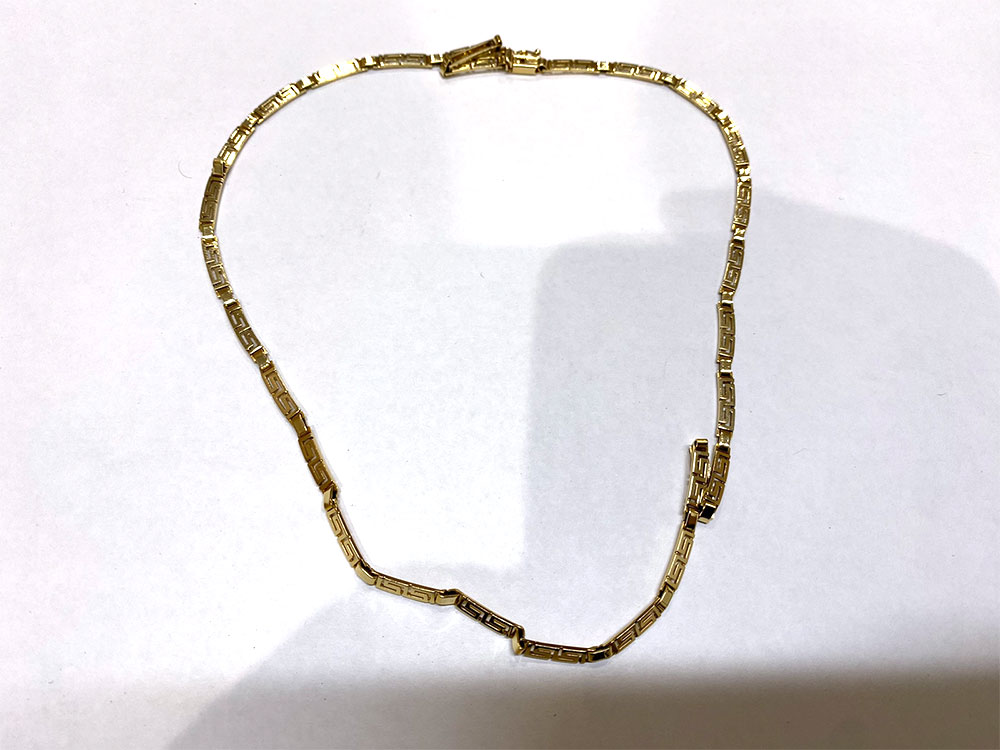 兵庫県宝塚市で585刻印のK14ネックレスを56,100円で買取しました 