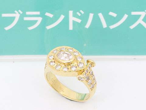K18のオーバルダイヤリング