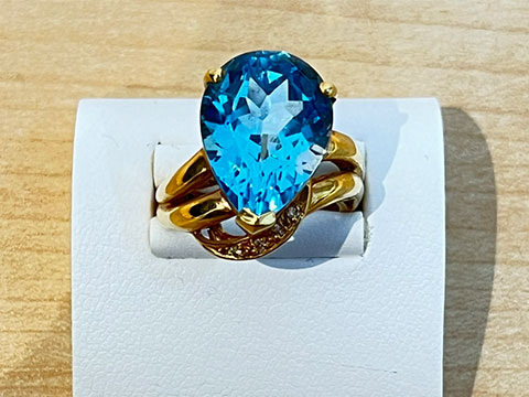 K18のブルートパーズダイヤリング