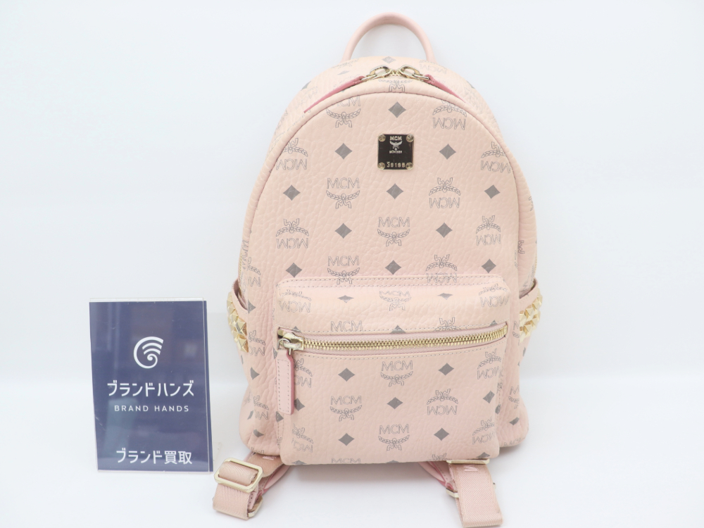 MCMのスタッズリュックピンク正面