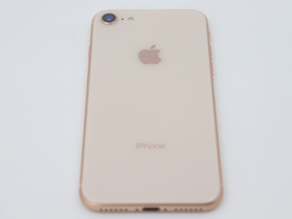 iPhone8の64GB背面
