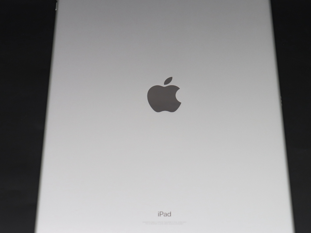 アップルのiPadProタブレット裏面