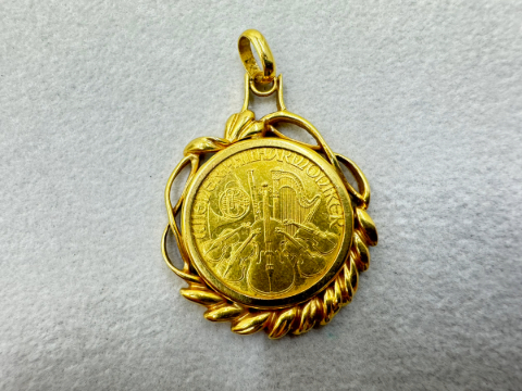 ウィーン金貨を使用したアクセサリー