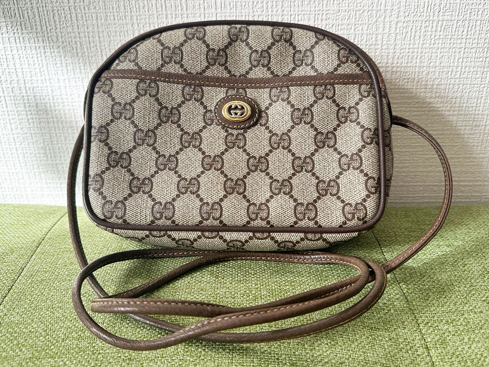 オールドグッチショルダーバッグ正面