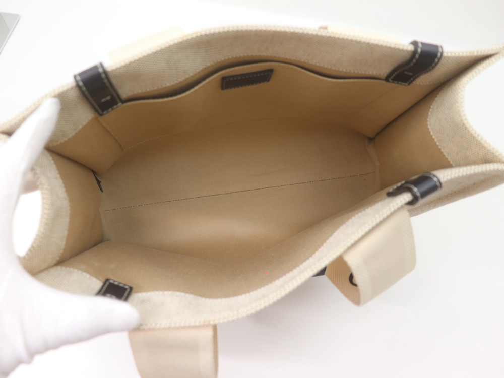 クロエウッディミディアムトートバッグ内側