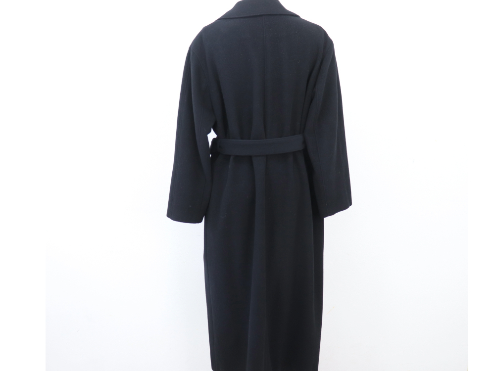 ジバンシーカシミヤロングコート背面
