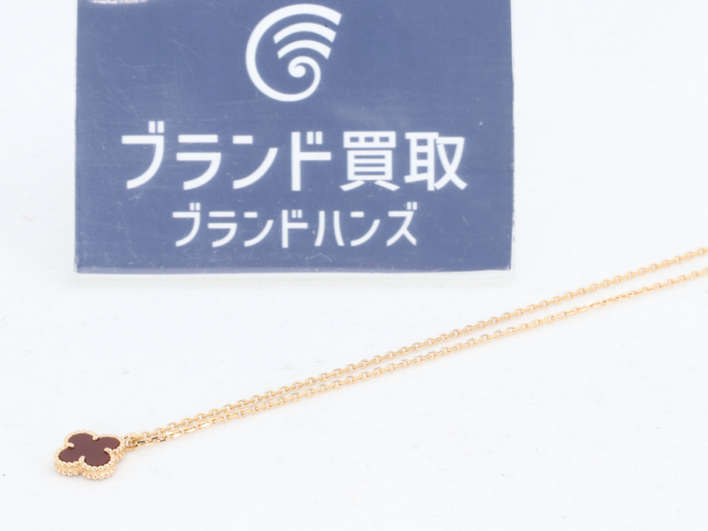 スウィートアルハンブラネックレス全体