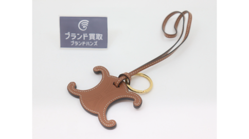 セリーヌのトリオンフバッグチャーム