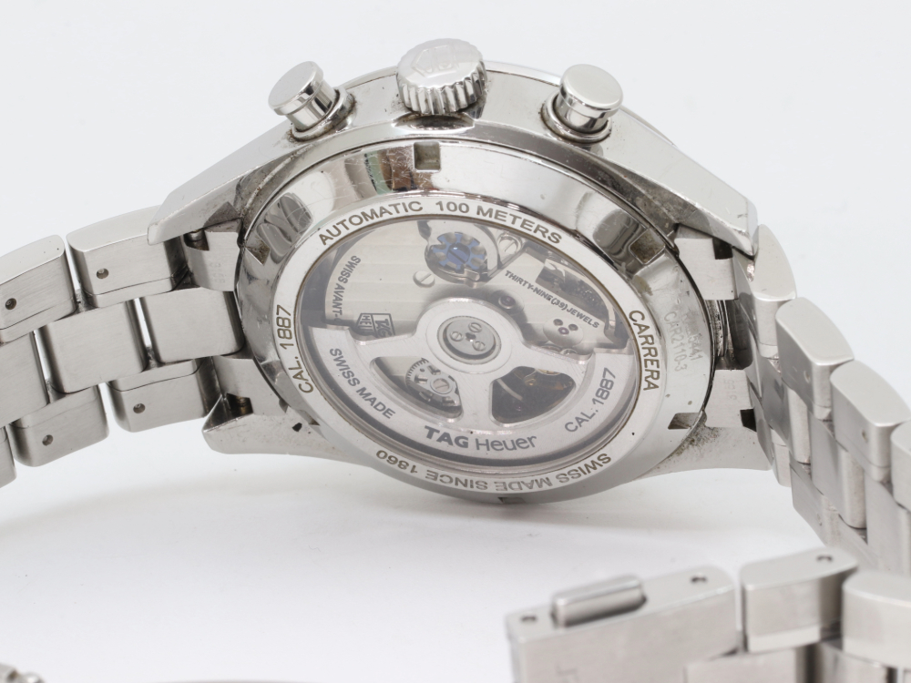 タグホイヤーカレラCAR2110裏蓋