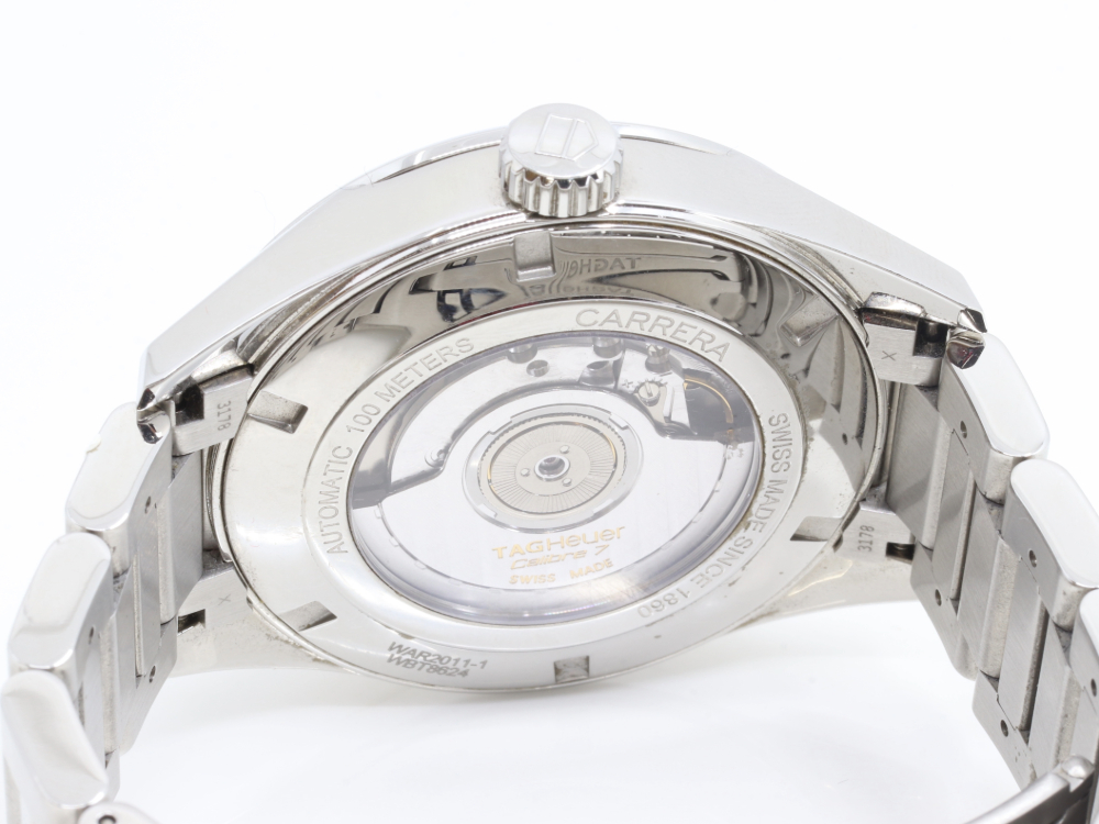 タグホイヤーのカレラWAR2011 裏蓋