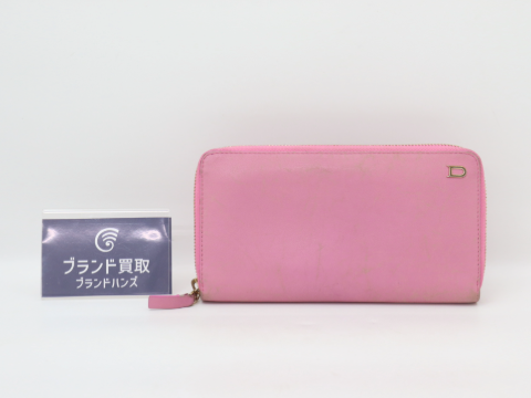 デルボーのラウンドファスナー長財布