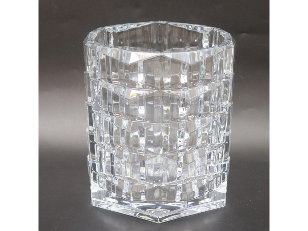 バカラのキャンドルホルダー正面