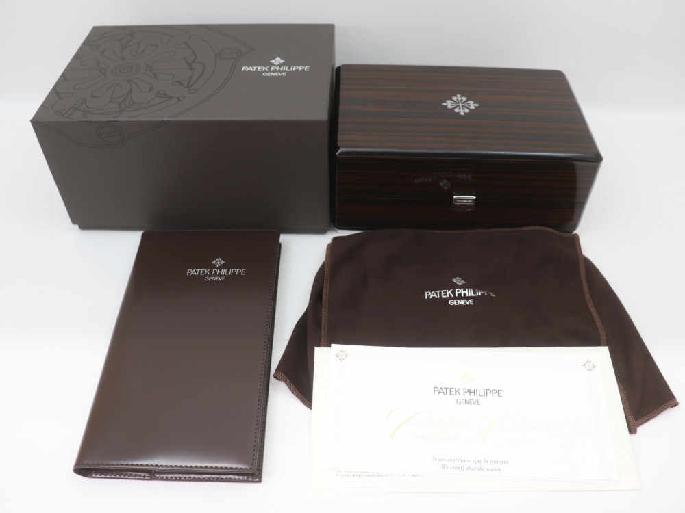 パテックフィリップトゥエンティフォー付属品
