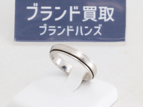 ピアジェのポセションリング