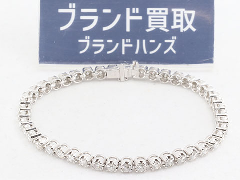プラチナのダイヤモンドテニスブレス
