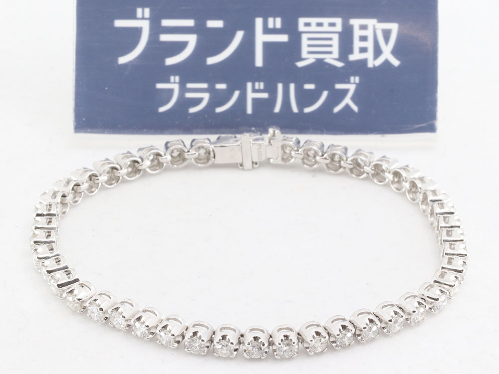 プラチナのダイヤモンドテニスブレス 全体