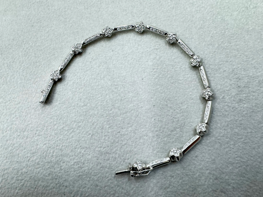 ポンテヴェキオダイヤブレスレットK18WG全体