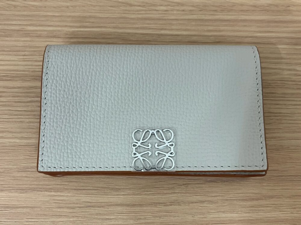 ロエベアナグラムカードホルダー正面