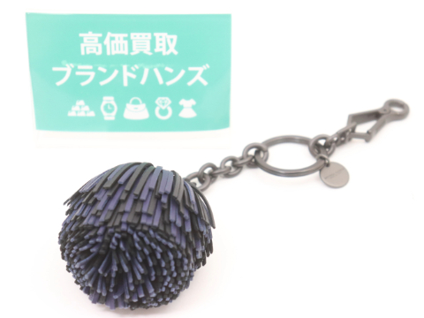 傷有ボッテガヴェネタのタッセルキーホルダー