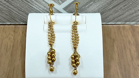美品のK18ピアス28g