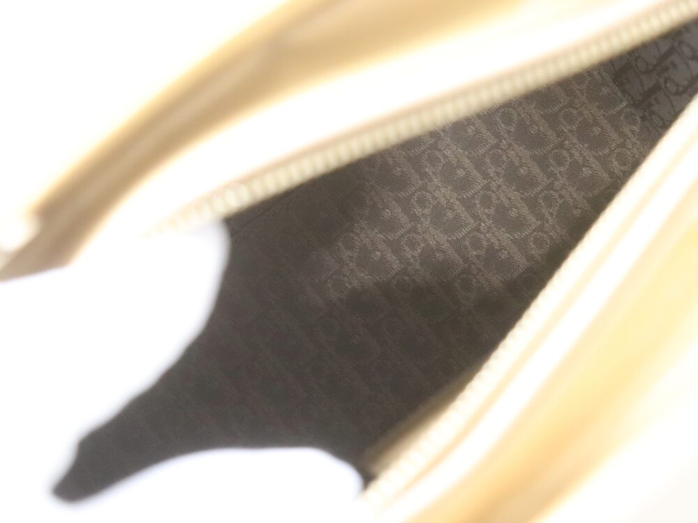 ディオールレディディオールカナージュ内側