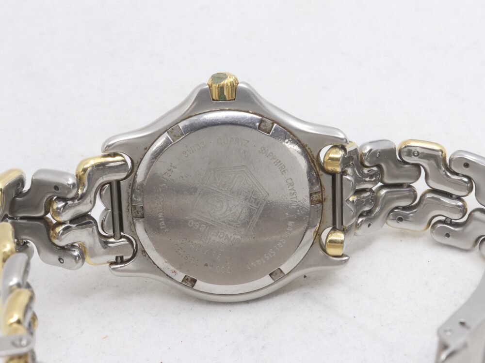 タグホイヤーのセル95.713M裏蓋