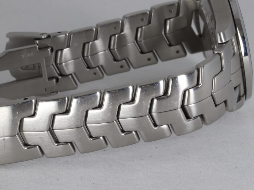 タグホイヤーリンクキャリバー6ブレス