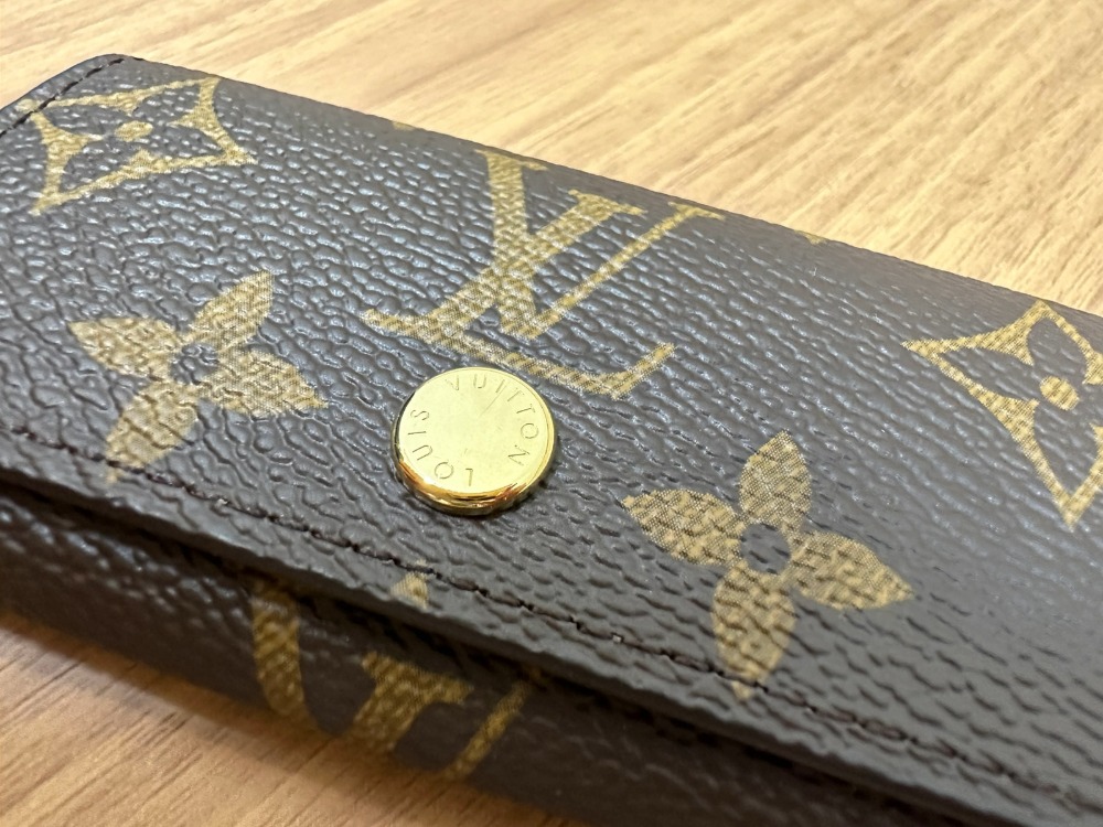 ルイヴィトン ミュルティクレ4 新品未使用 箱無し 正規品 LOUIS 