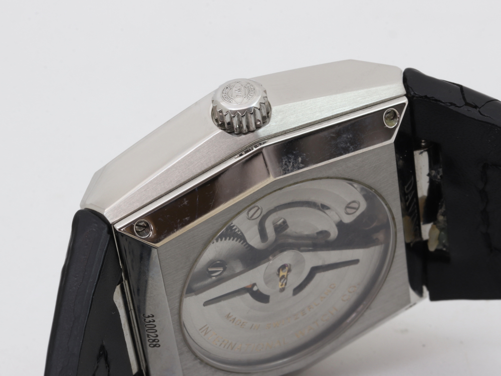 IWCダヴィンチ腕時計裏蓋