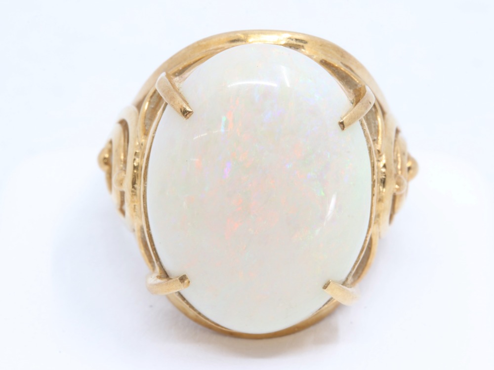 K18(18金)白オパールリングアップ