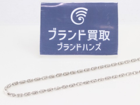 K18WGのネックレス