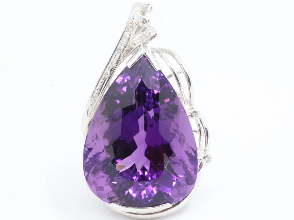 K18WGアメジストダイヤトップアップ