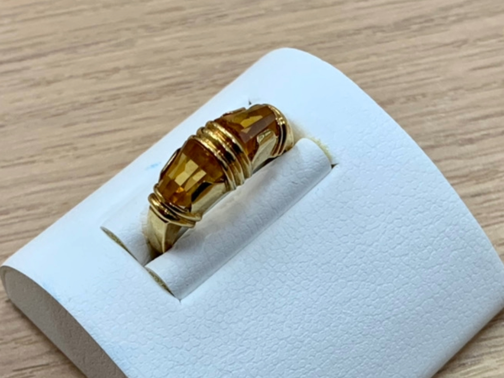 K18琥珀リング左斜め