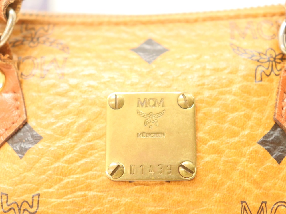 MCMの2WAYハンドバッグ金具
